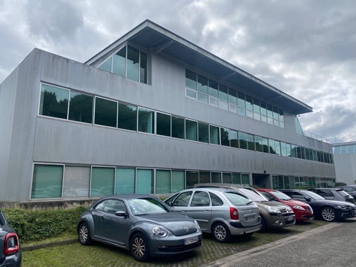 Plateau de bureaux dans un parc tertiaire à Mérignac
